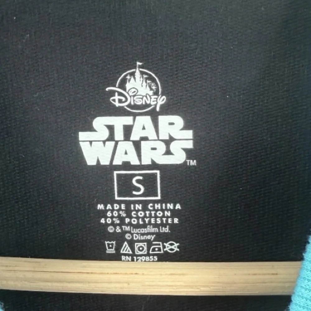 Disney Parks Throwback Retro Sweatshirt Millennium Falcon Crewneck Galaxy 80’s